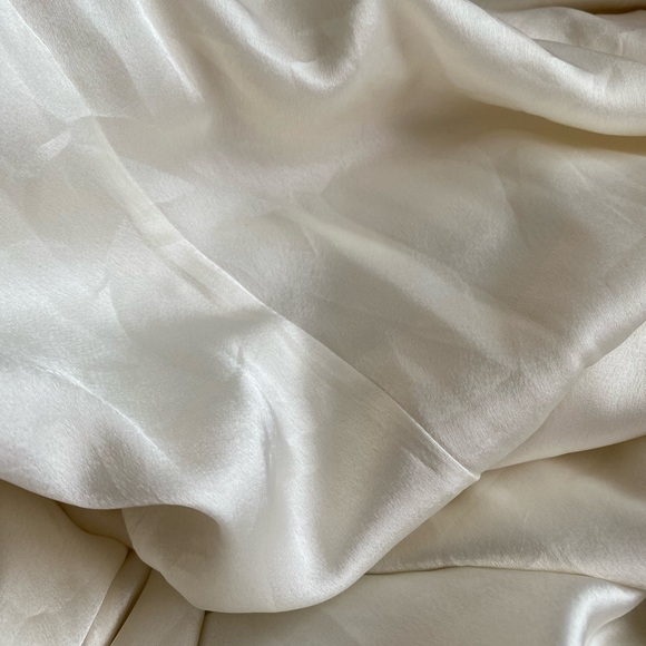 Breathtaking ModCloth Gown 🤍 - Picture 12 of 15